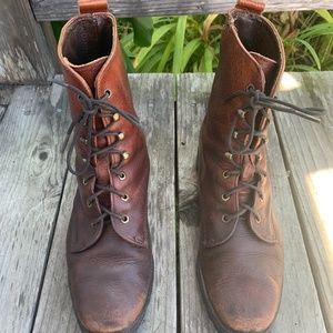 Vintage Eddie Bauer Brown Lace up boots